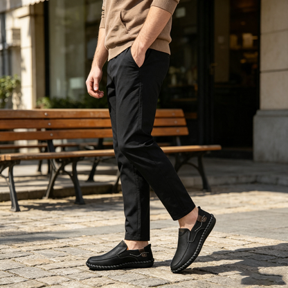 Wygodne buty ortopedyczne — ergonomiczne podparcie łuku stopy, łagodzące ból, szeroki krój, który nie uciska stóp.